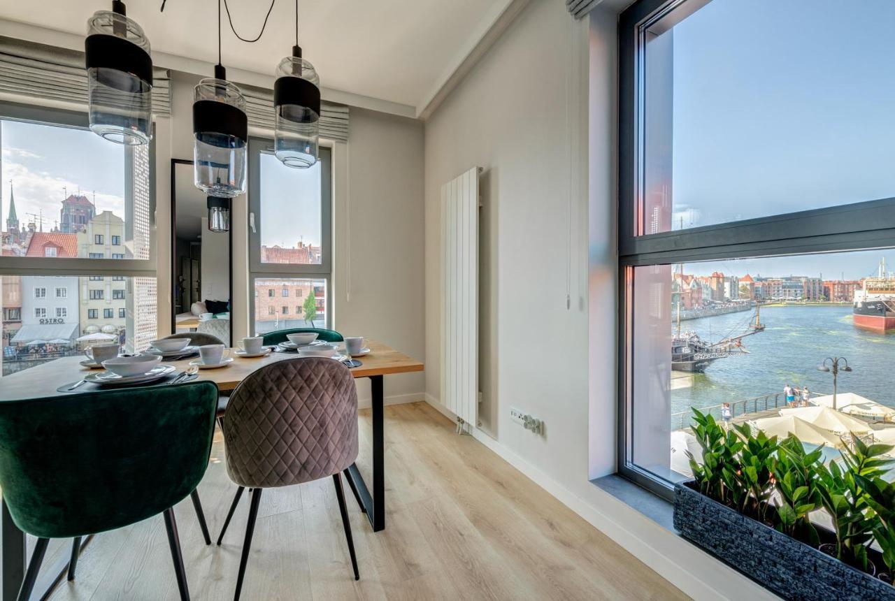 The Black Crane Apartment Gdansk Exterior photo